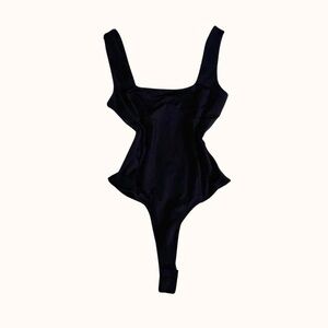 Black sleeveless bodysuit